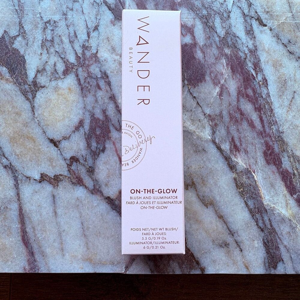 Wander Beauty On-the-Glow Blush and Illuminator - Strawberry Fields/Nude Glow